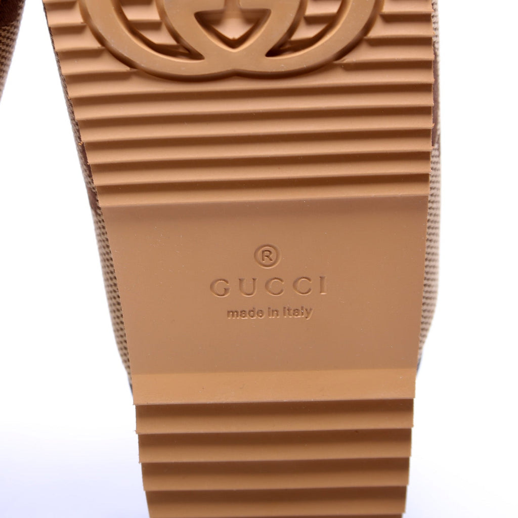 Platform Giant Logo Slides Size 37