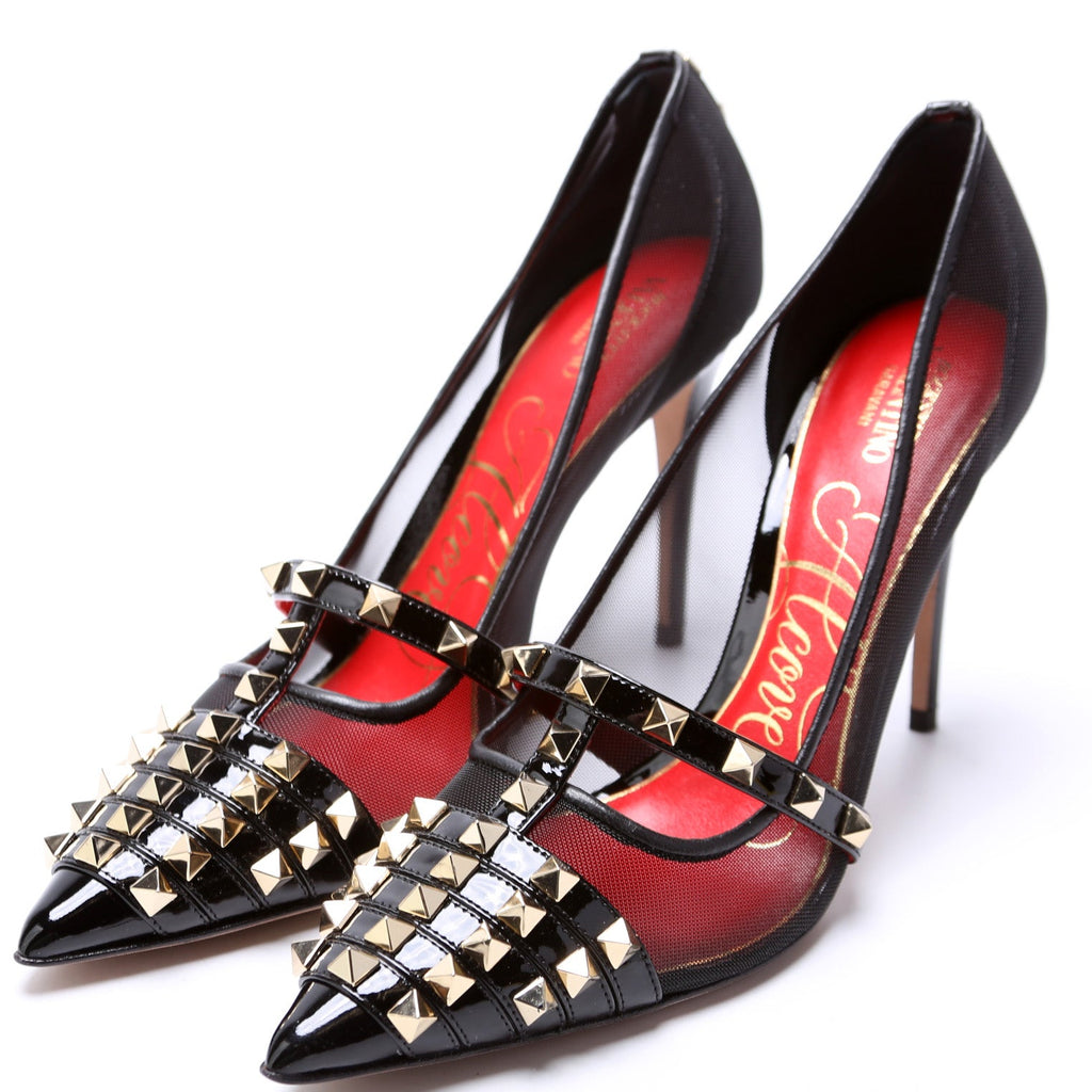 Rockstud Pointed Toe Pumps Size 38.5