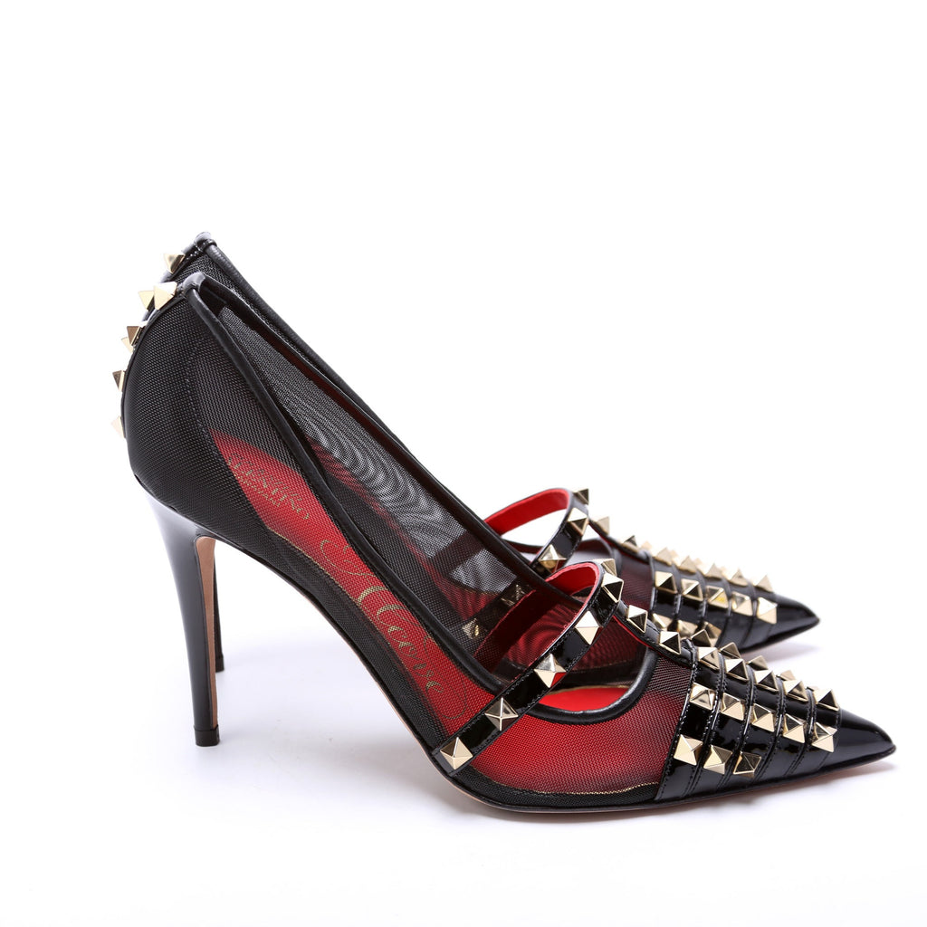 Rockstud Pointed Toe Pumps Size 38.5