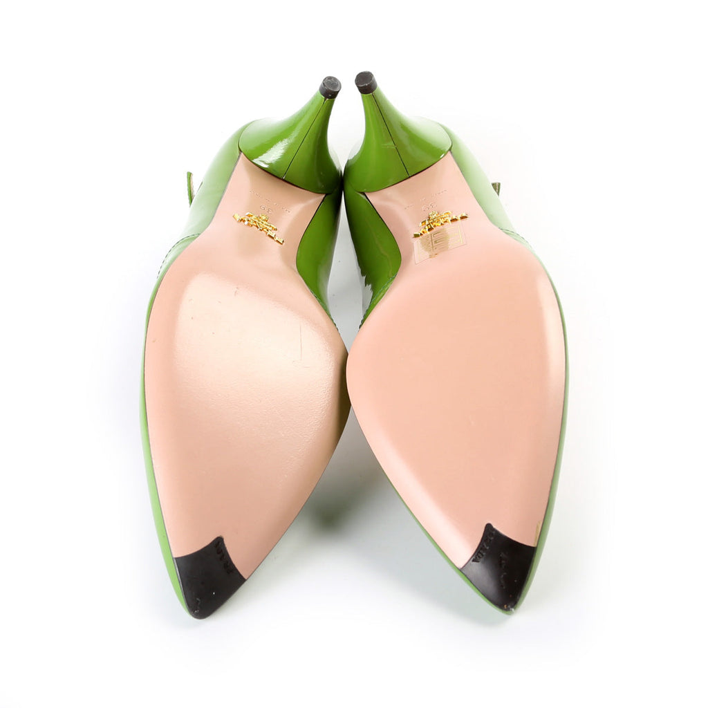 Prada Pointed Toe Pumps Size 39 Green