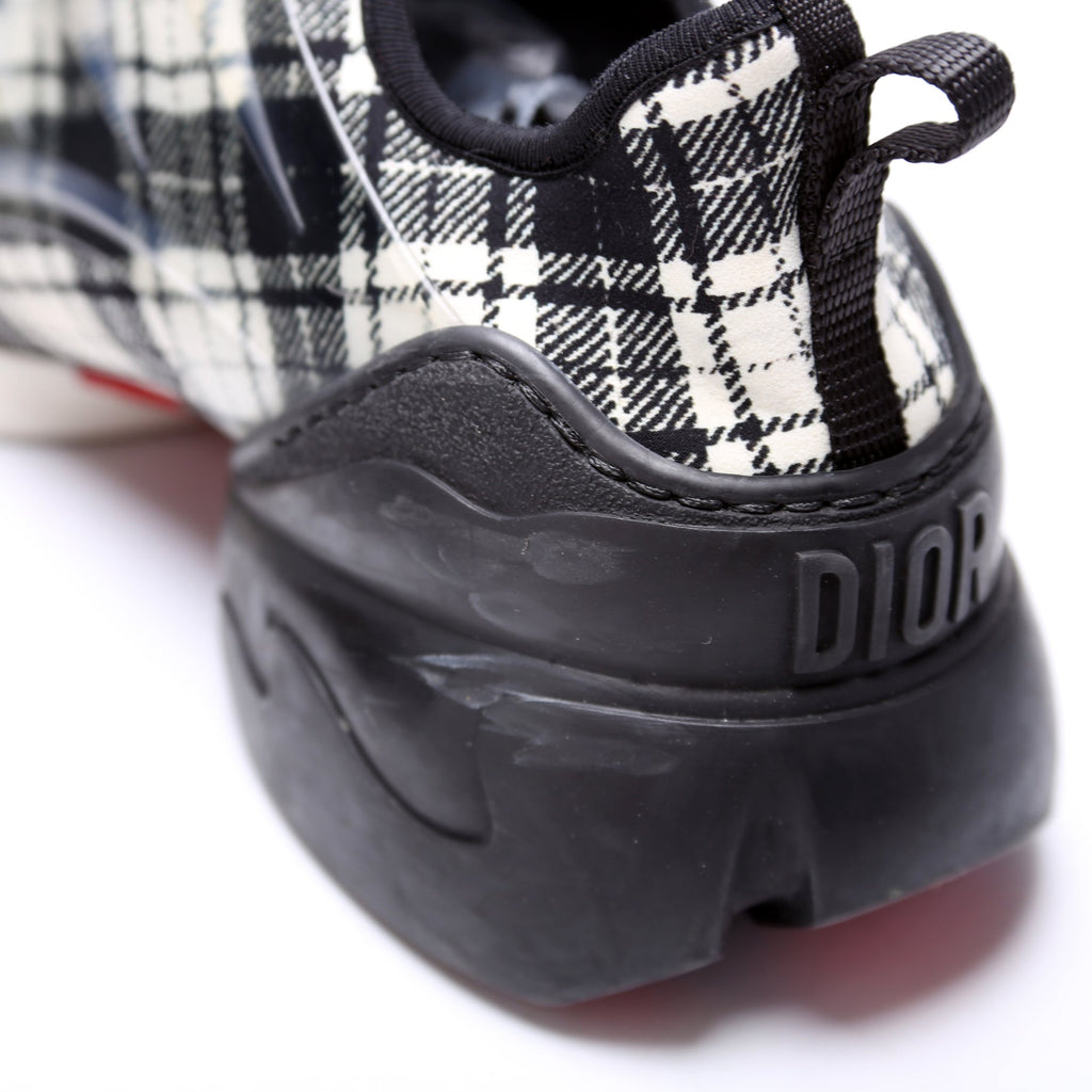 Dior D Connect Sneakers Size 38.5