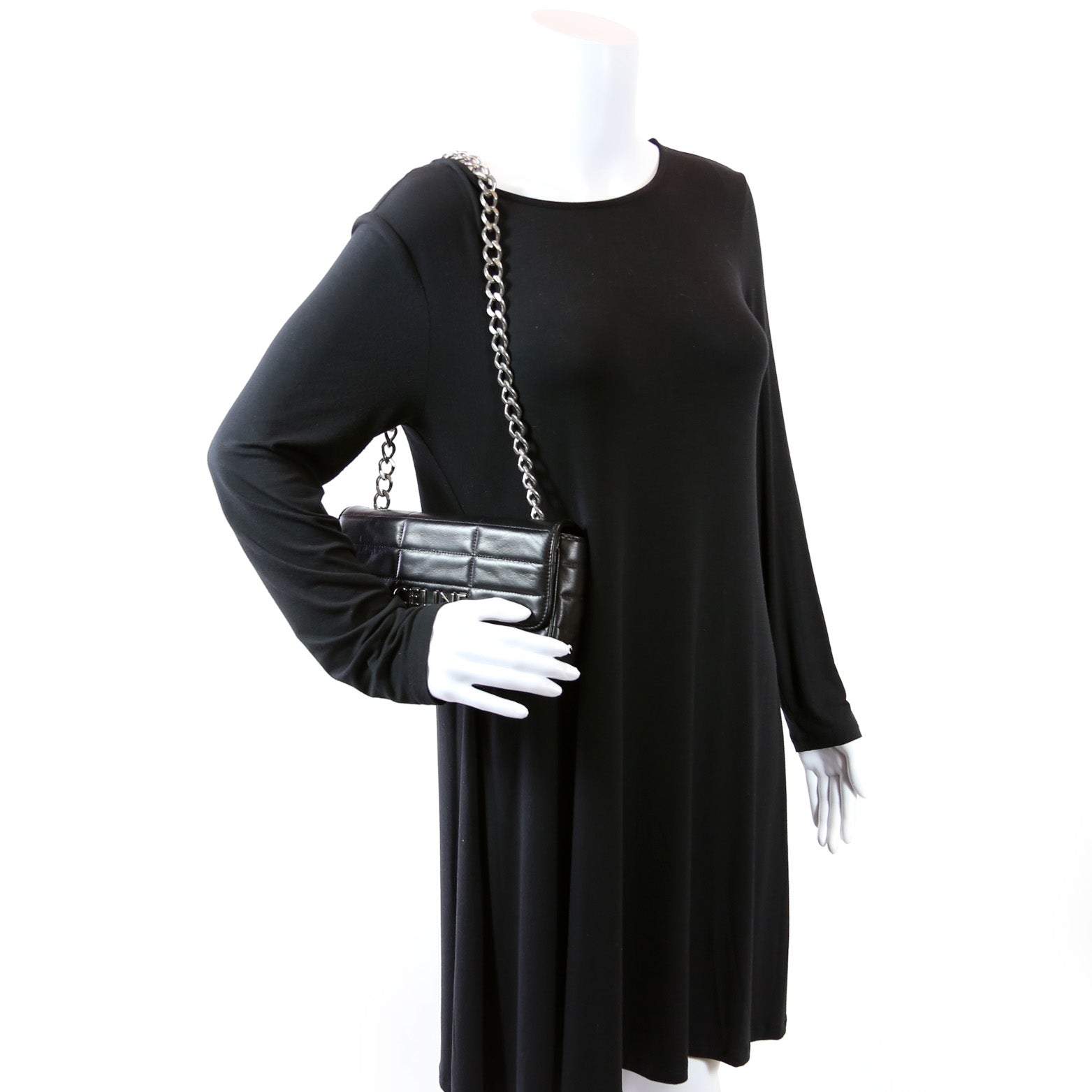 Monochrome Matelasse Shoulder Bag