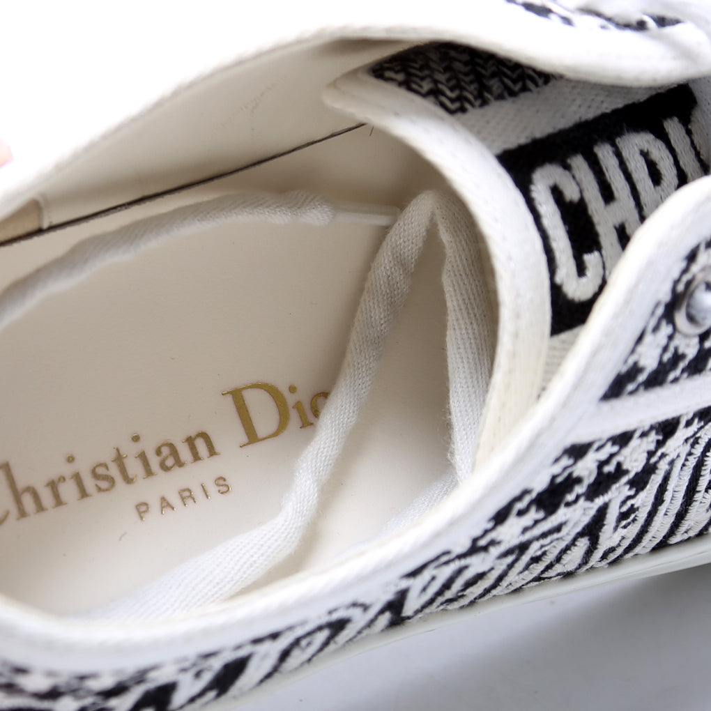 Walk'N'Dior Sneakers Size 38