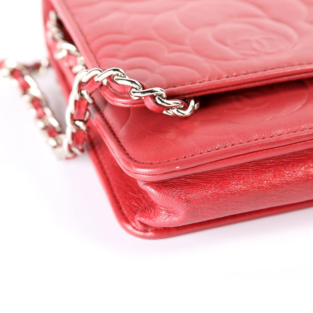 Camellia Embossed WOC 20M