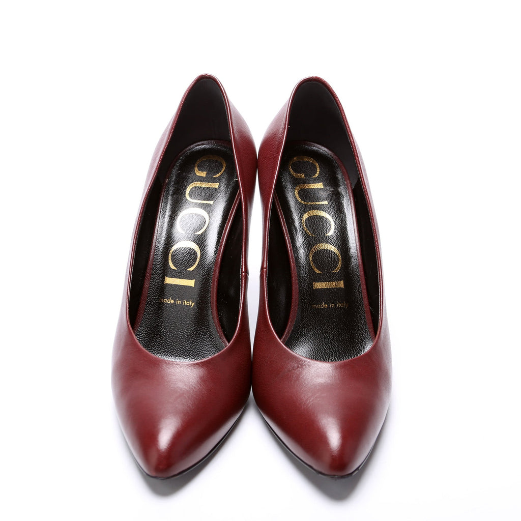 Gucci Pointed Toe Pumps Size 39