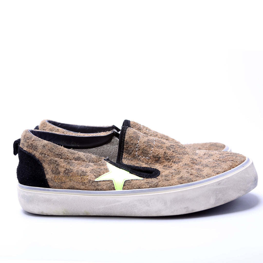 Hanami Slip On Sneakers Size 38