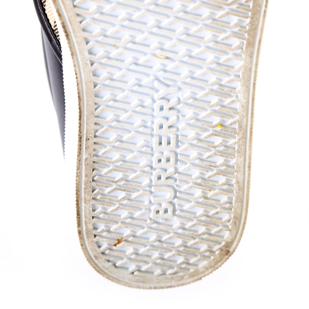 Check Slip On Sneakers Size 39