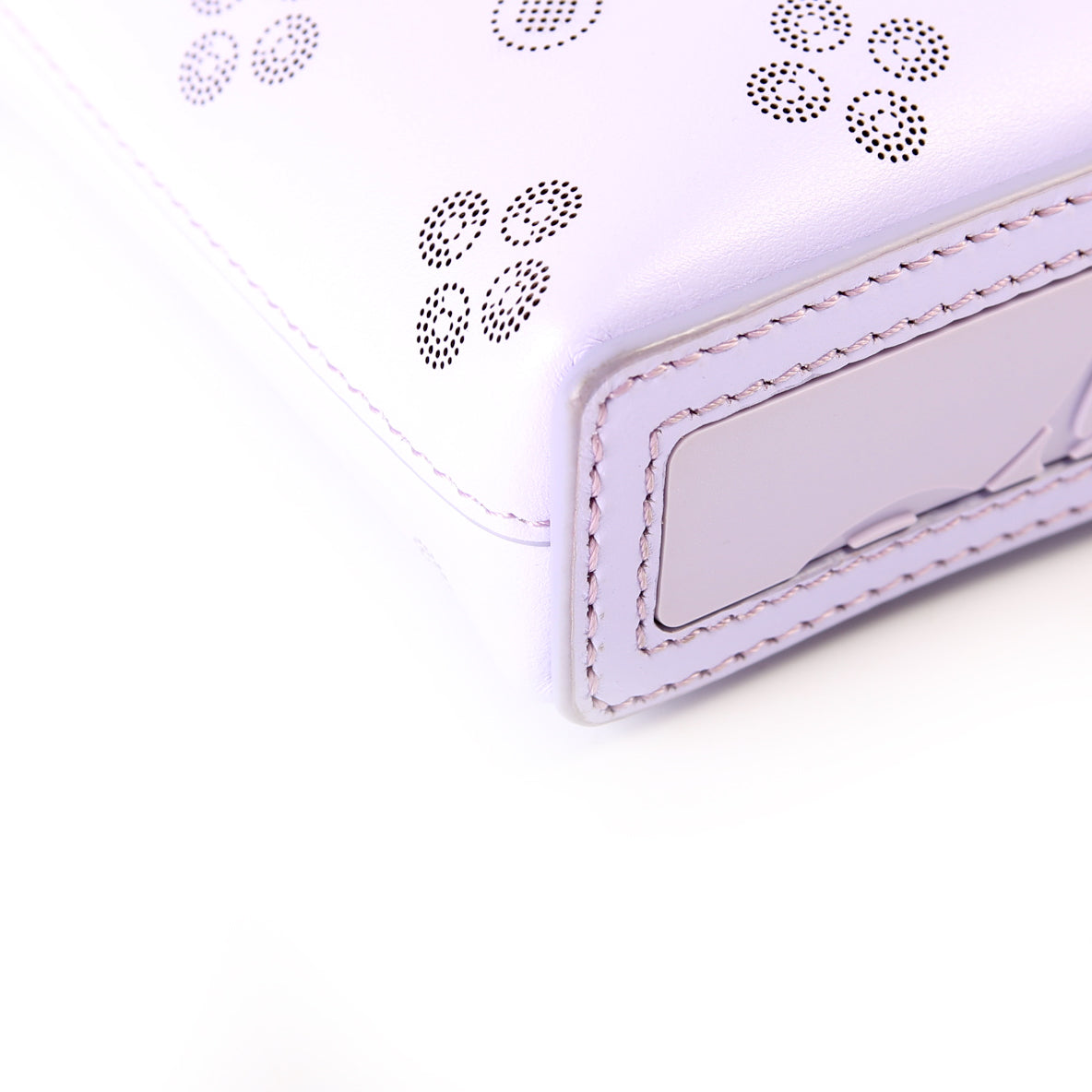 Cabata Nano Loubinthesky Perforated East/West