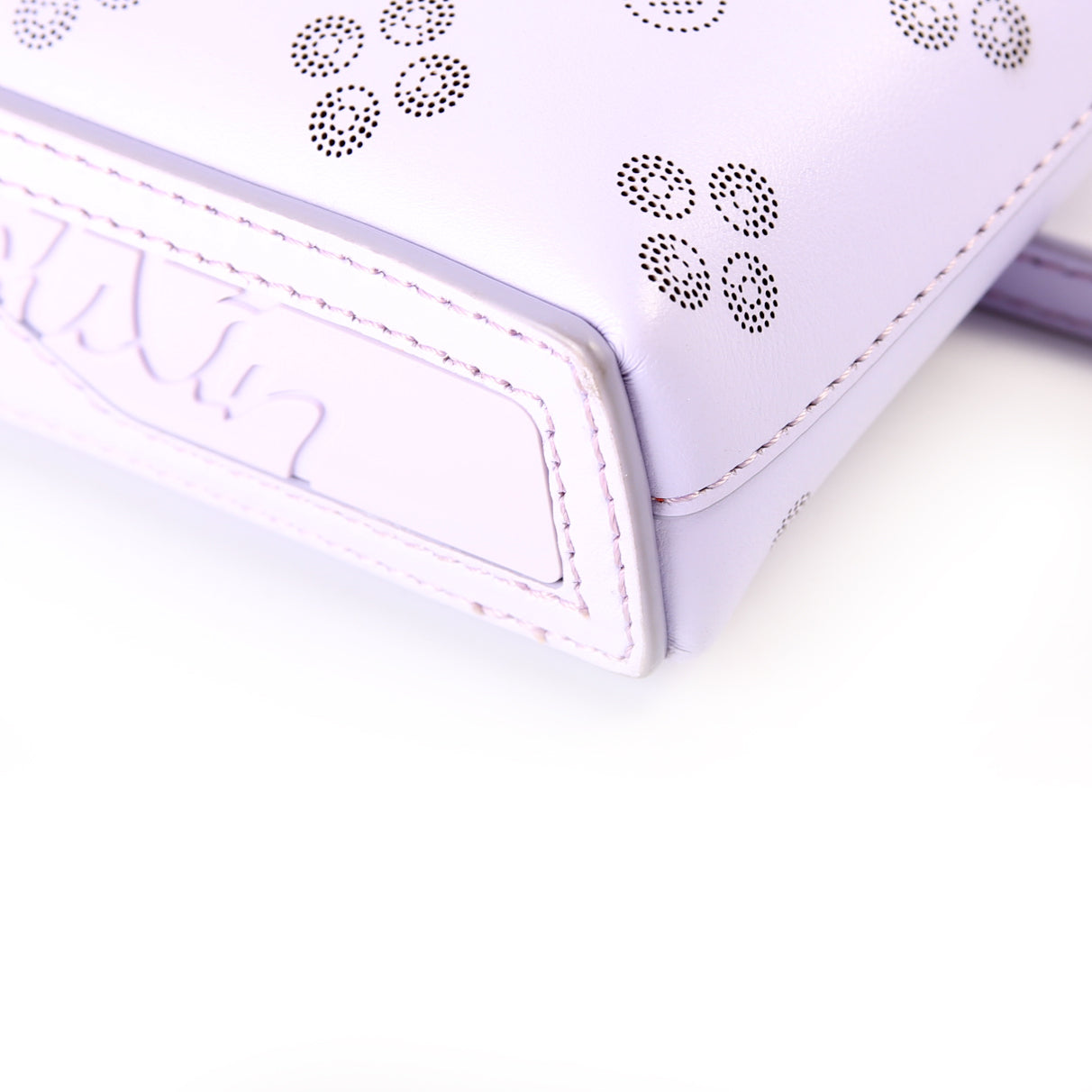Cabata Nano Loubinthesky Perforated East/West