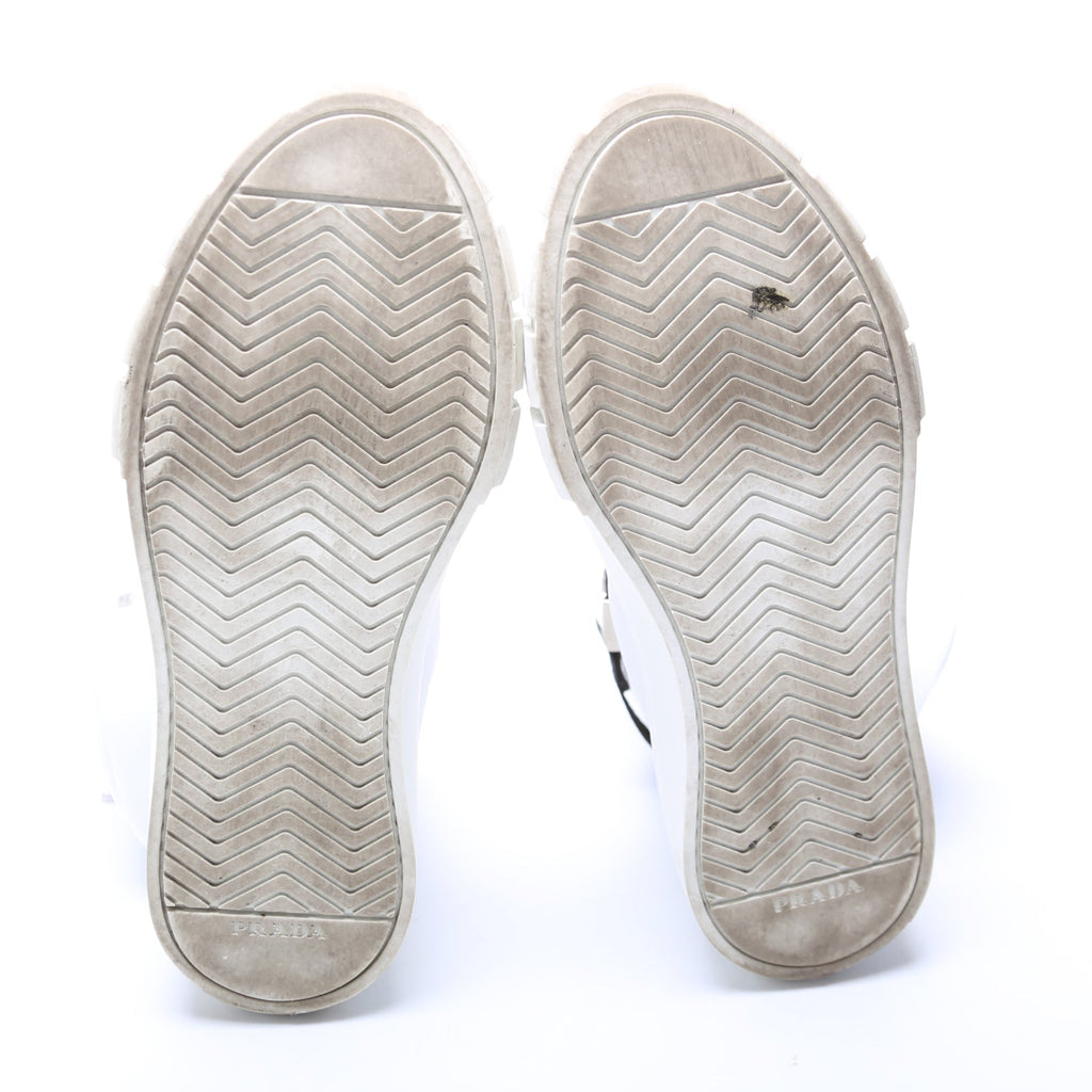 Double Wheel High Top Sneakers Size 38