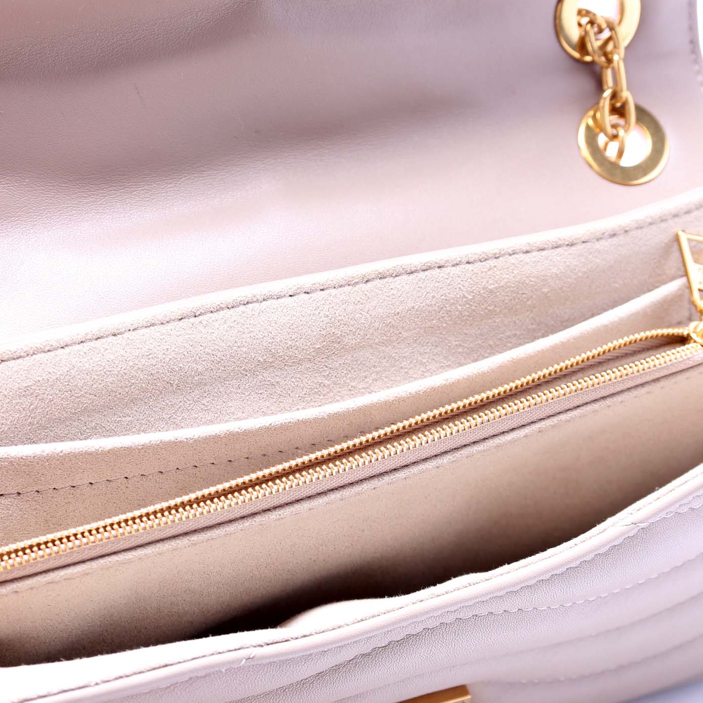 New Wave Chain NM Bag