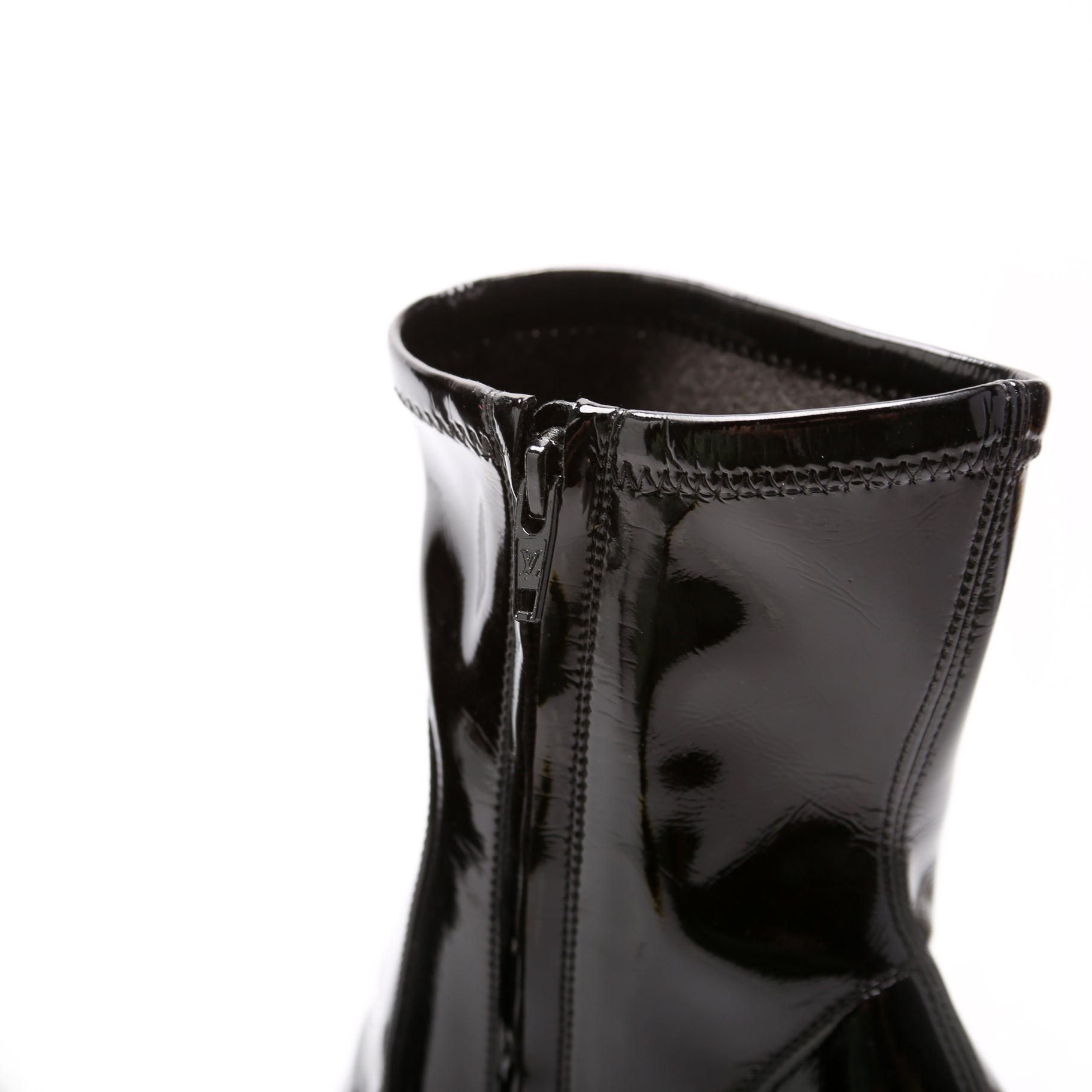 Silhouette Patent Ankle Boots Size 39