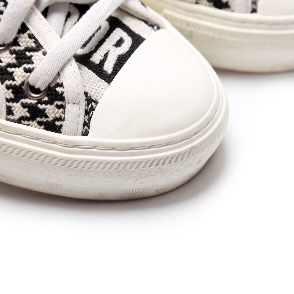 Dior Walk'N'Dior Sneakers Size 38