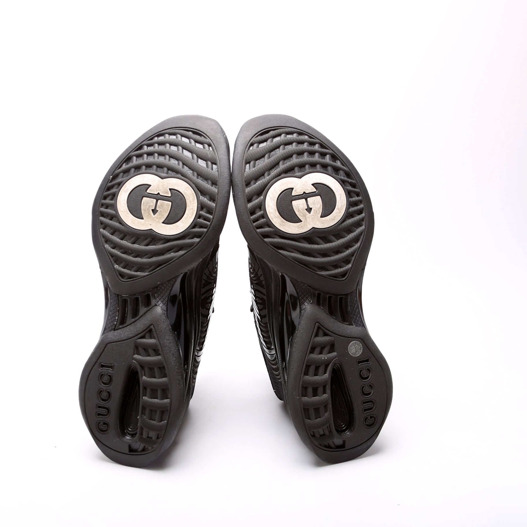 Gucci Runner Sneakers Size 39.5