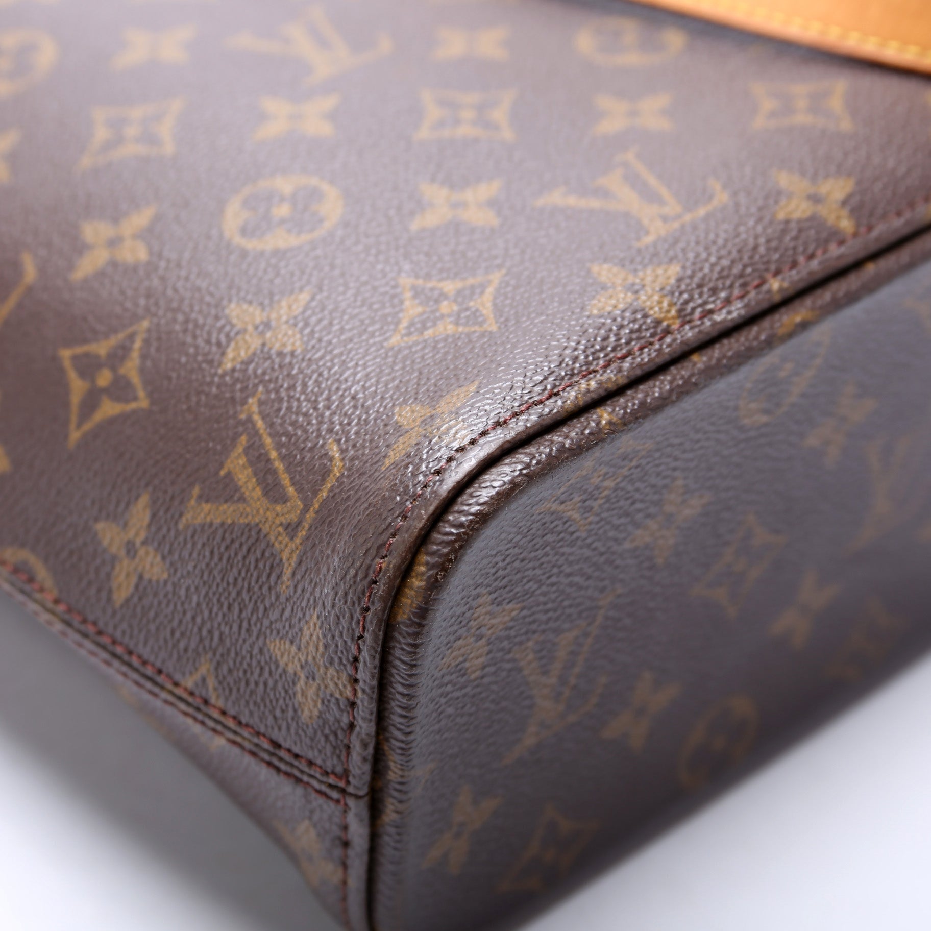 Luco Monogram