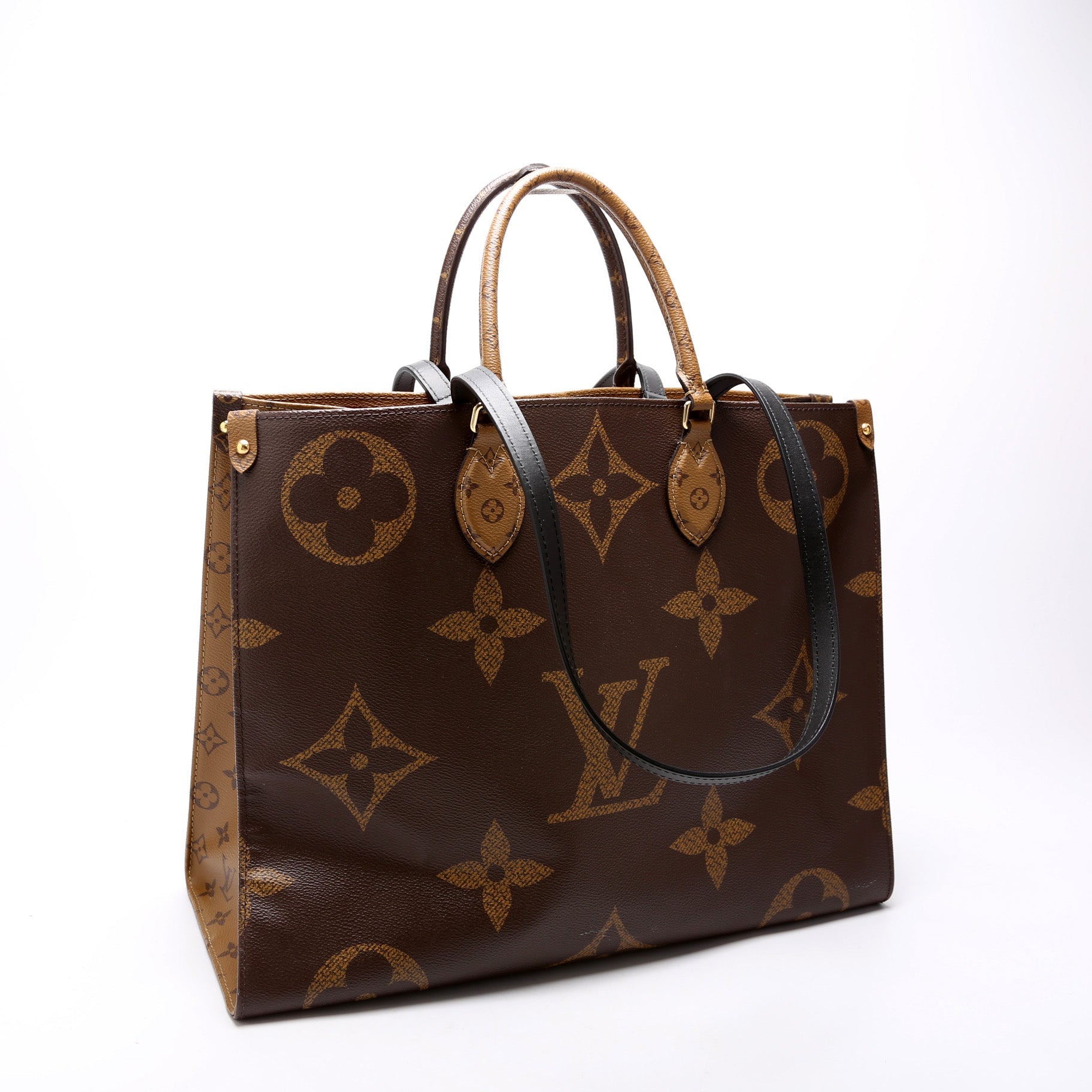 ONTHEGO GM Reverse Monogram