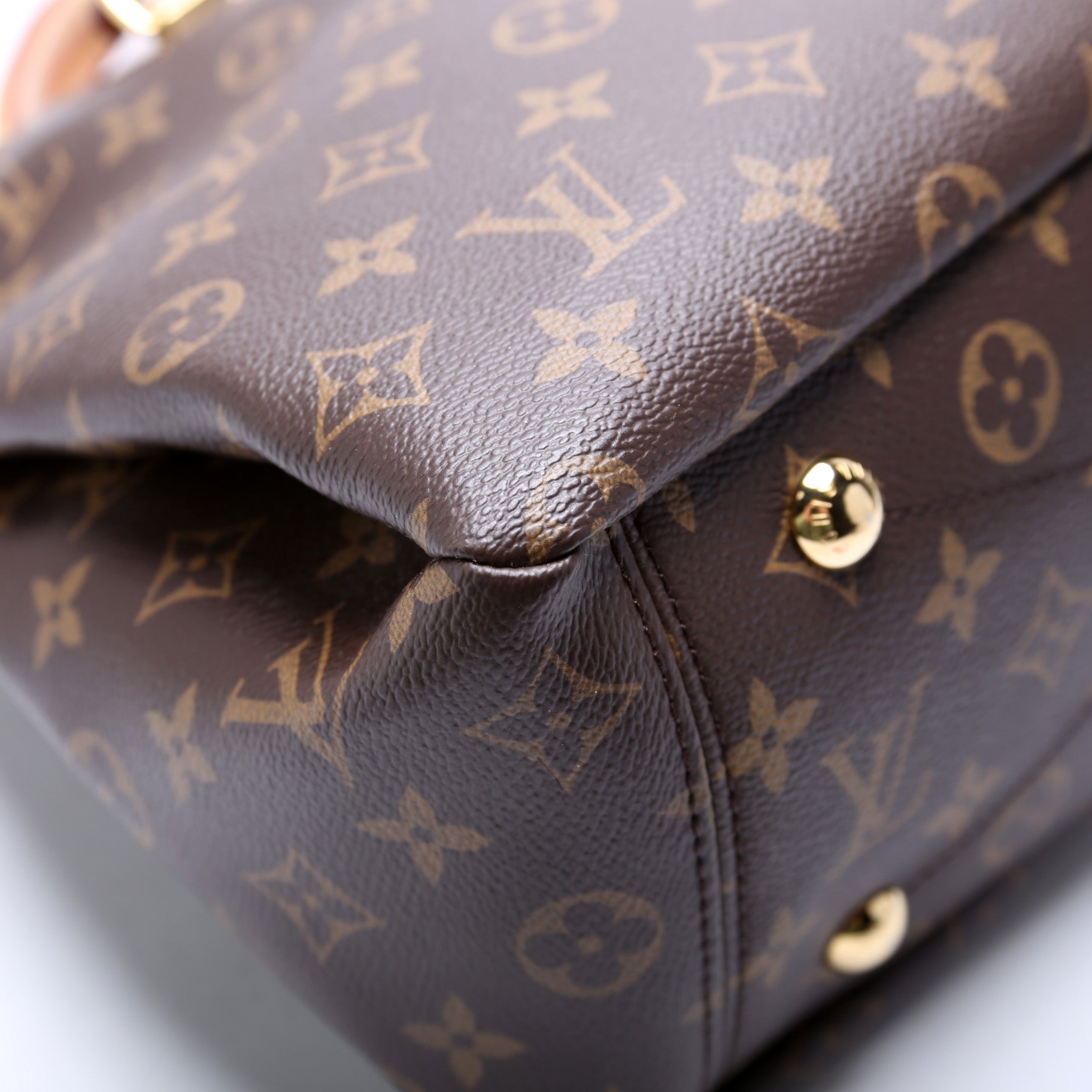 Pallas Tote Monogram Canvas Side