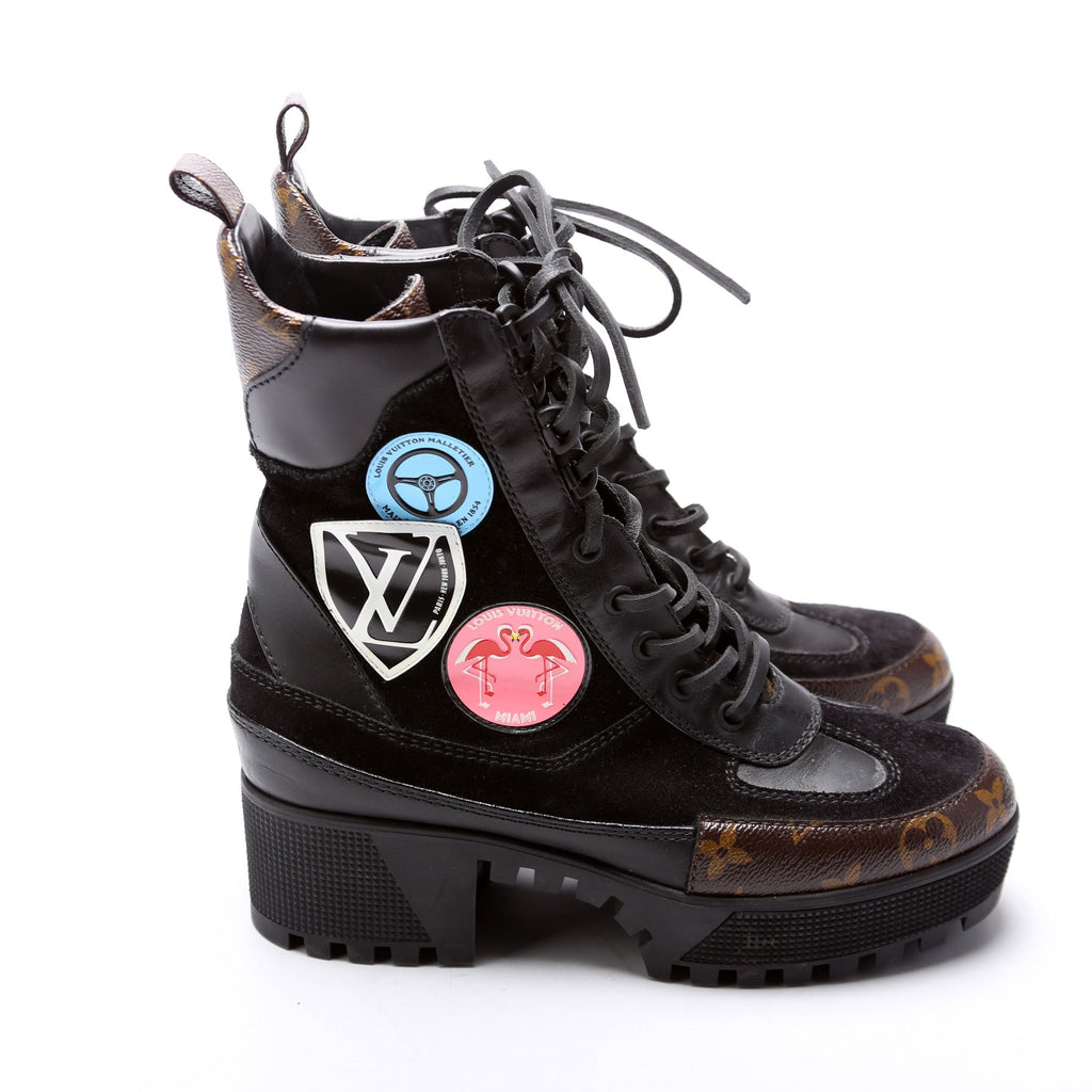 Laureate World Tour Desert Boots Size 37