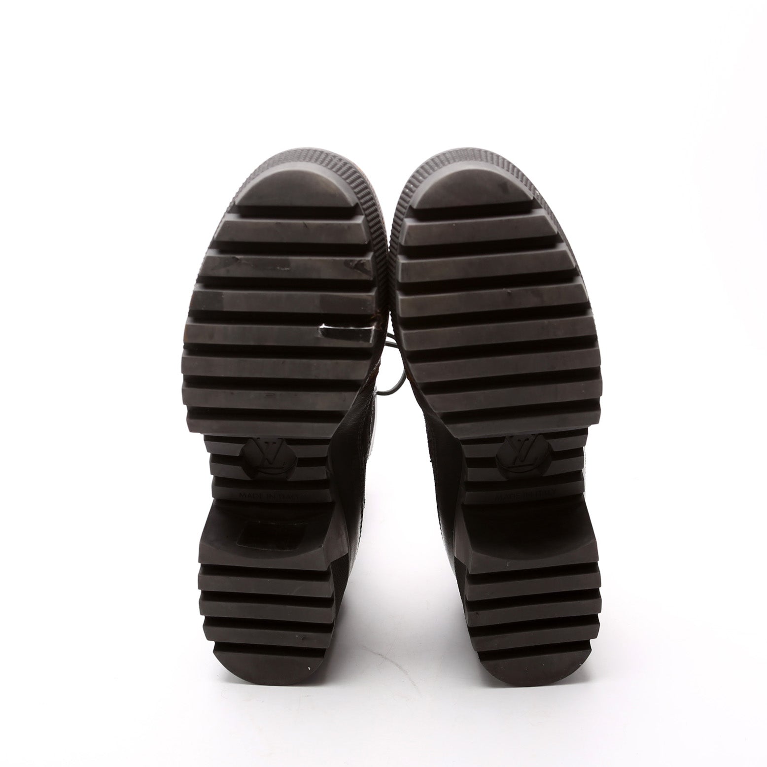 Laureate World Tour Desert Boots Size 37
