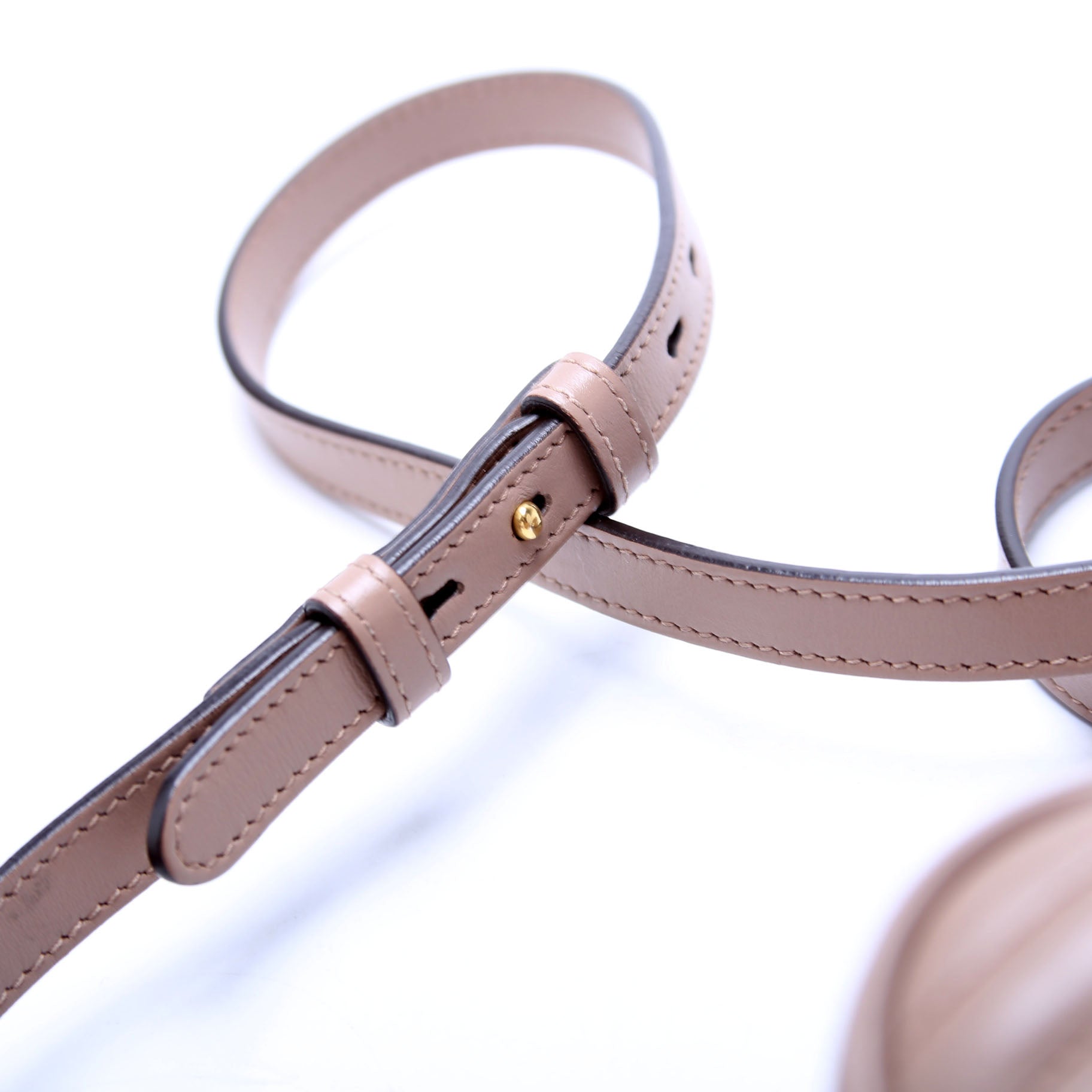 447632 Marmont Small Leather Camera