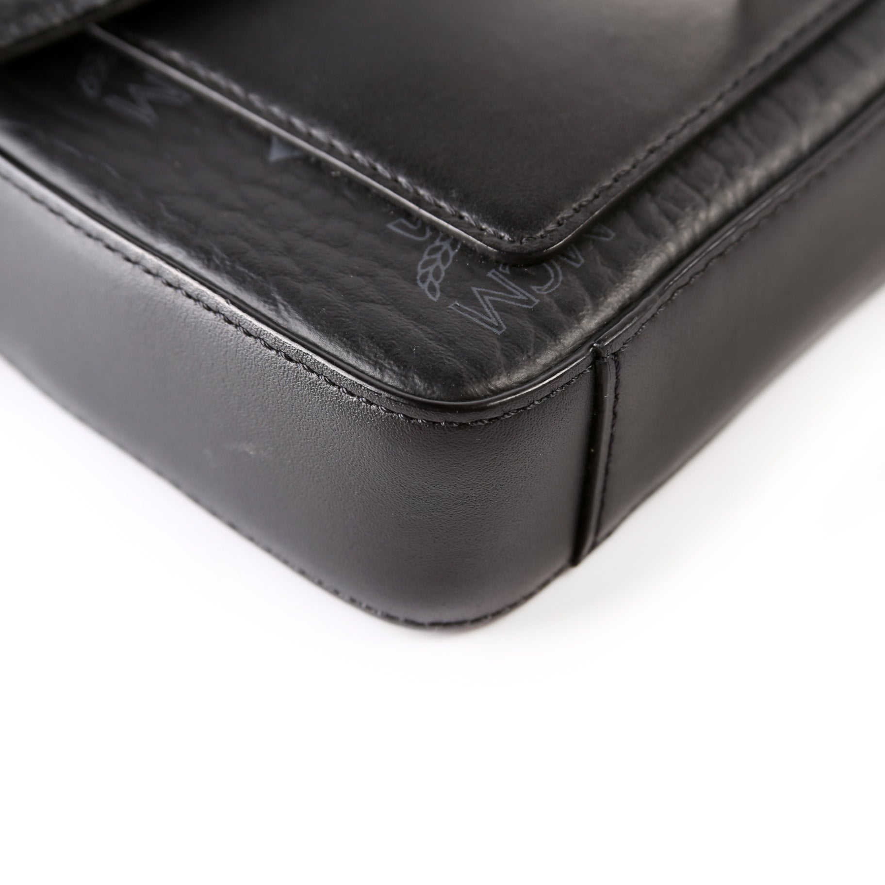 Vistos Viktor Small Crossbody