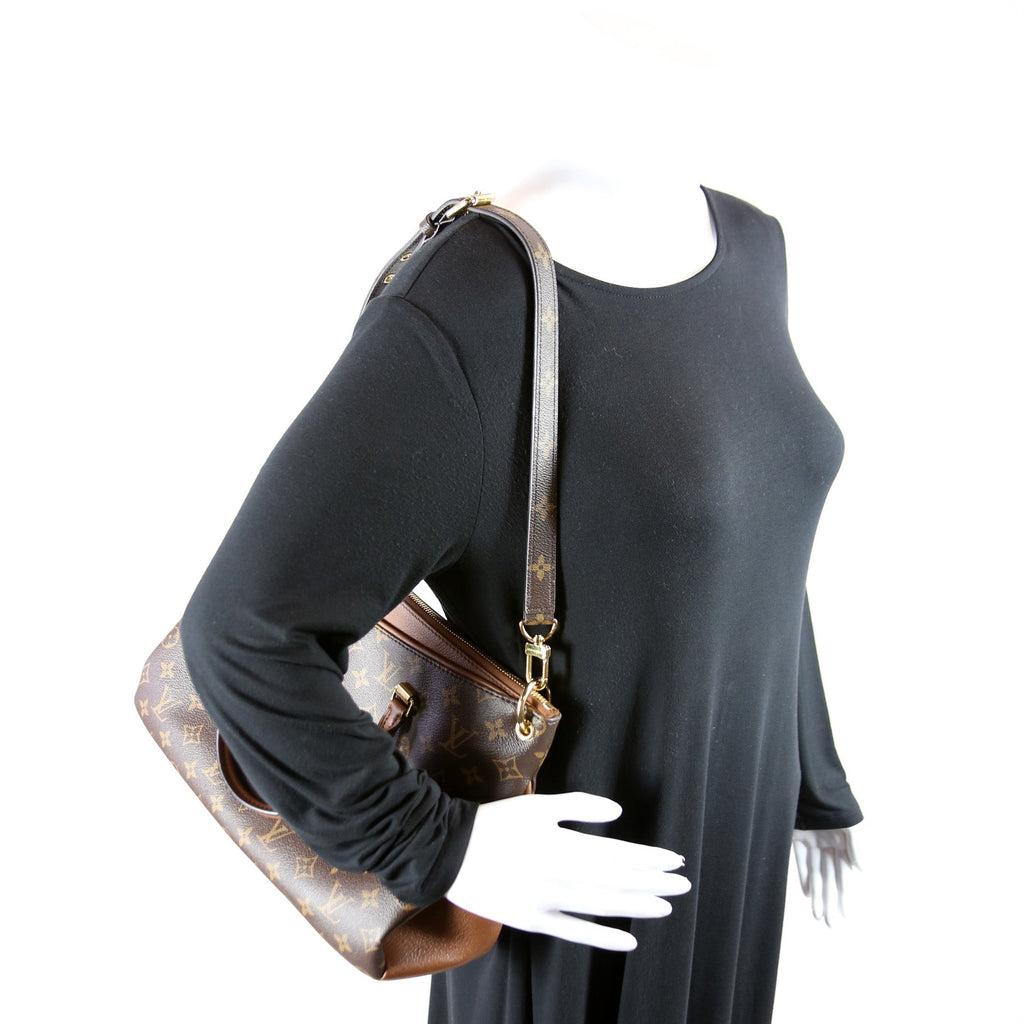 Pallas Tote Monogram Leather Side