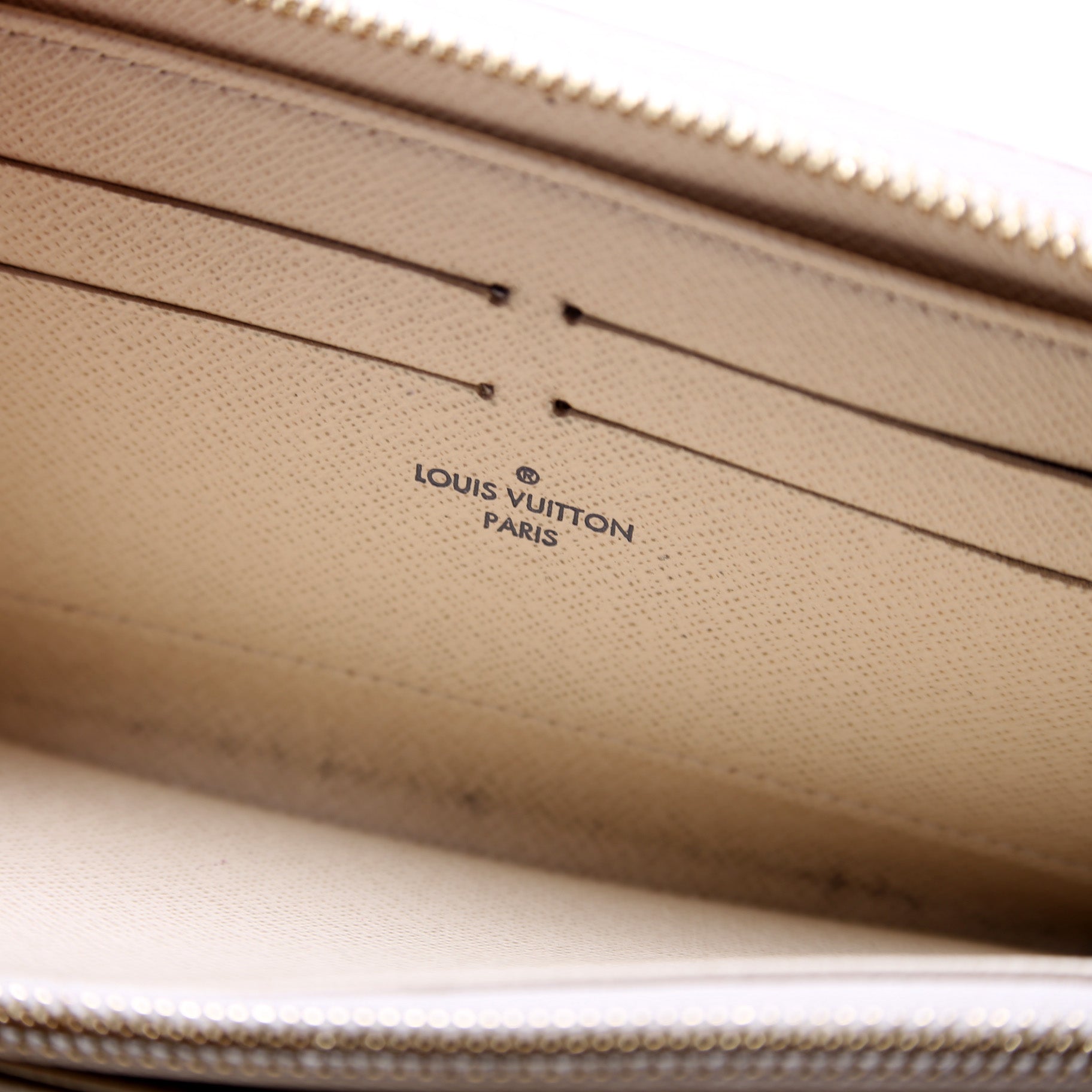Zippy Wallet Damier Azur