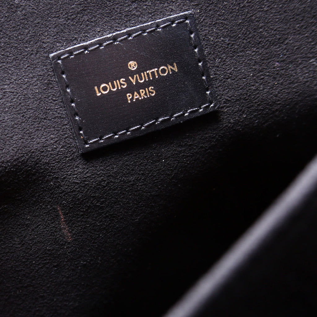 Pochette Metis Reverse Monogram