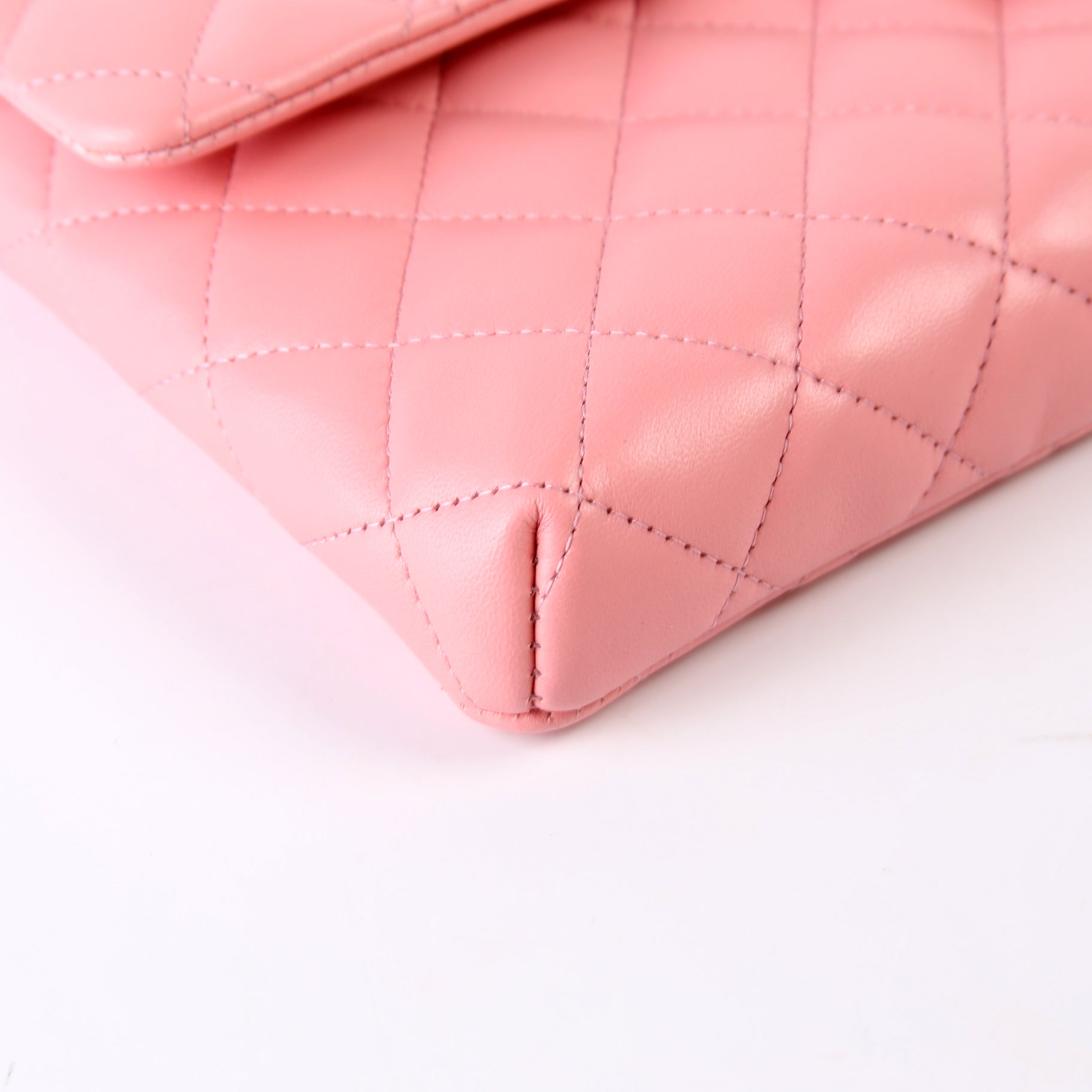 Classic Flap Clutch Lambskin Pink