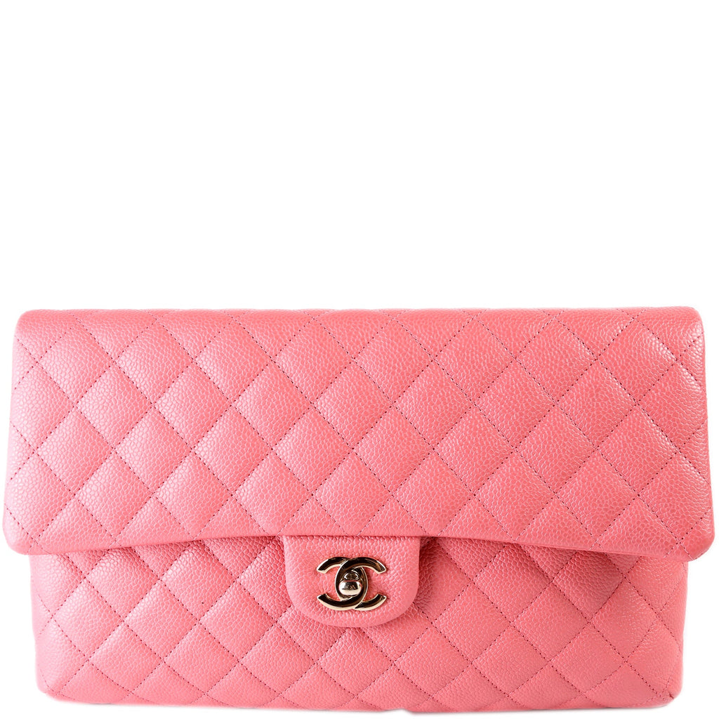 Classic Flap Clutch Caviar 26M