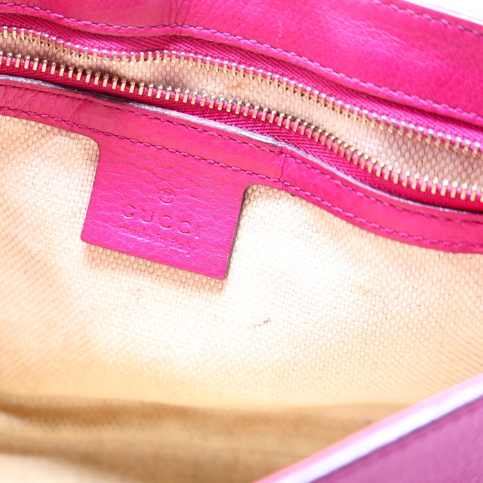 336752 Soho Chain Crossbody Medium