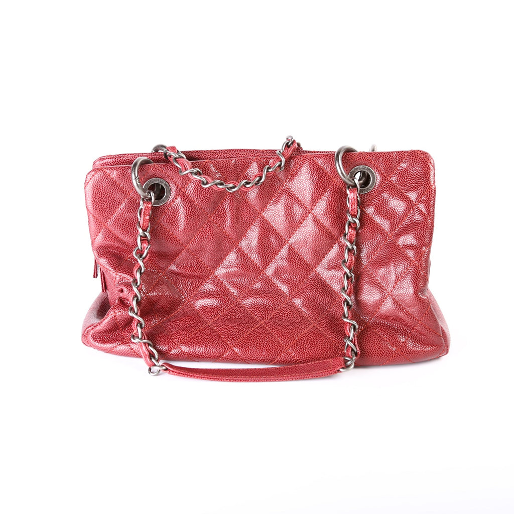 Chic Small Shopping Tote Caviar 16M