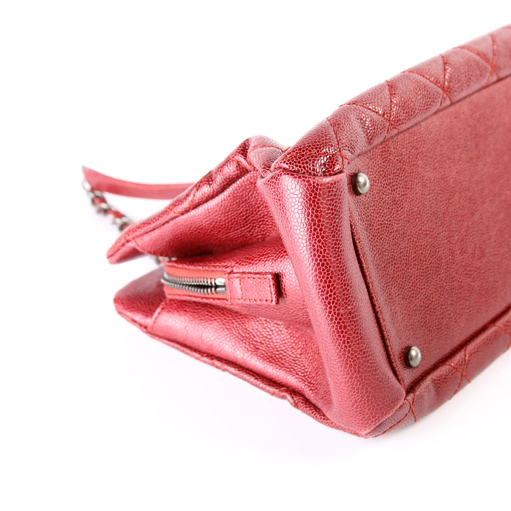 Chic Small Shopping Tote Caviar 16M