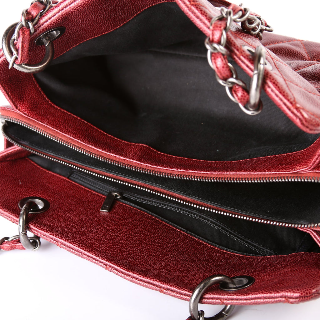Chic Small Shopping Tote Caviar 16M