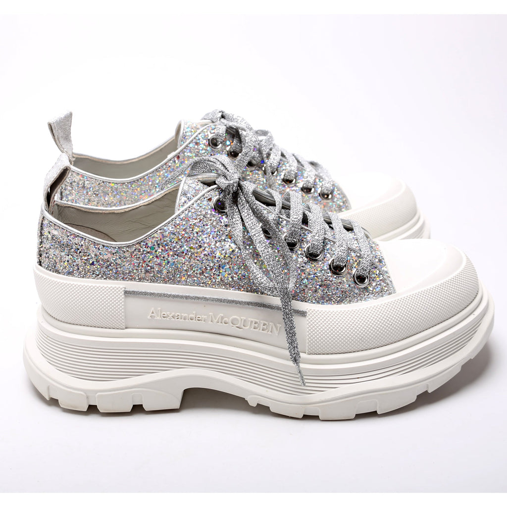 Tread Slick Low Top Glitter Sneakers Size 38.5