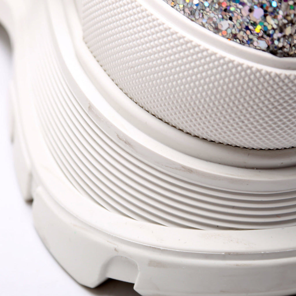 Tread Slick Low Top Glitter Sneakers Size 38.5