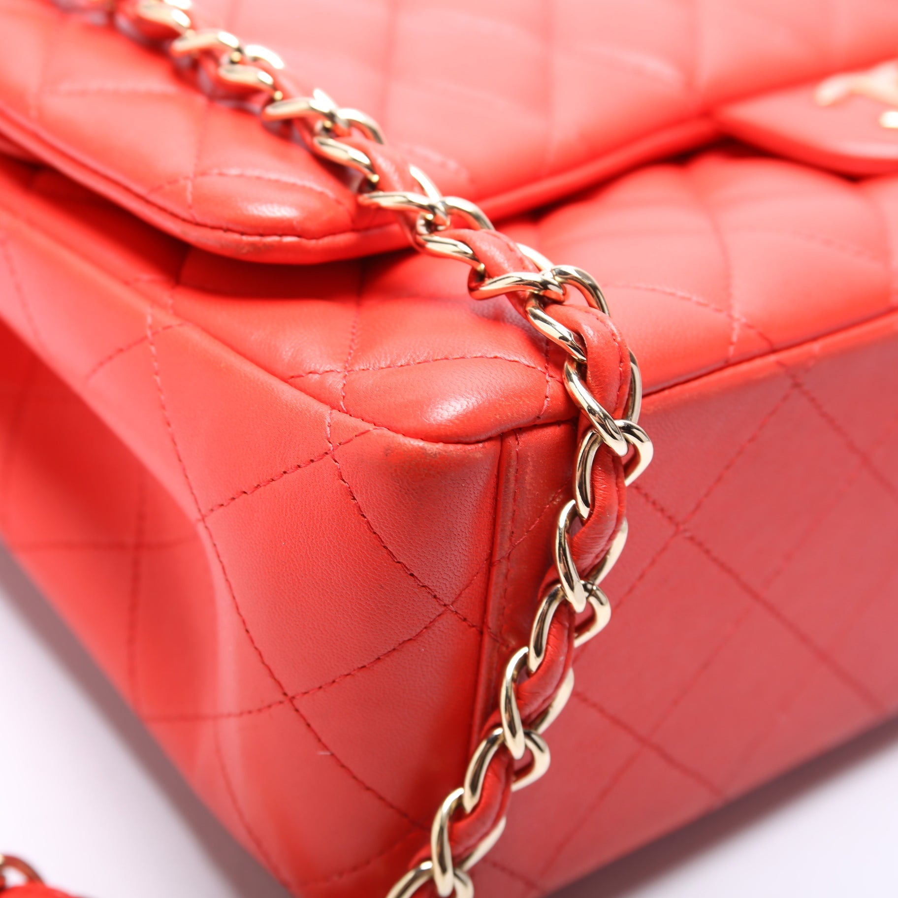 Classic Flap Max Lambskin 23M