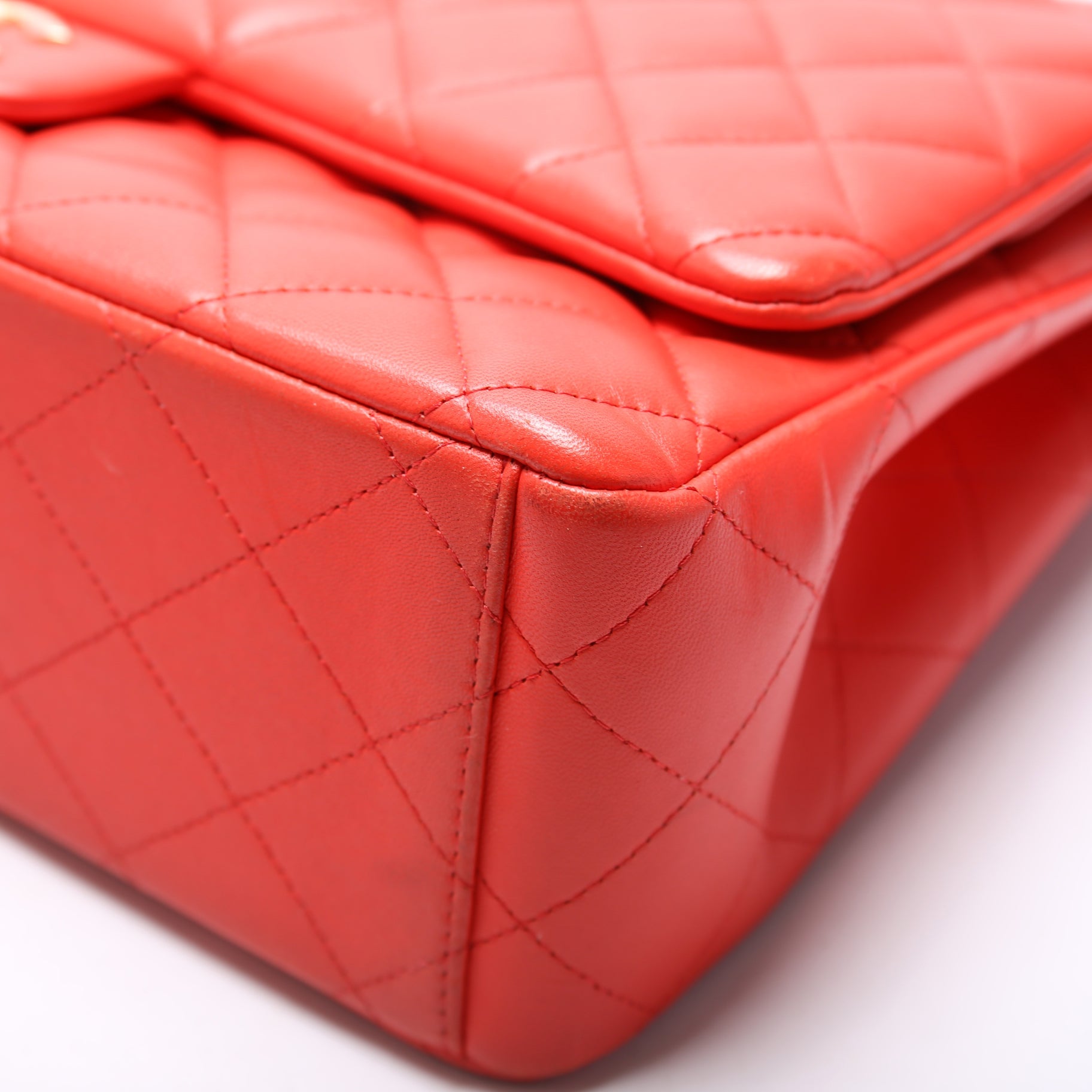 Classic Flap Max Lambskin 23M