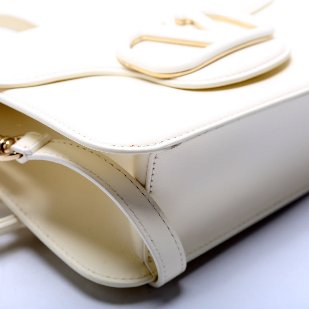 Loco V Logo Calfskin Flap Shoulder Bag