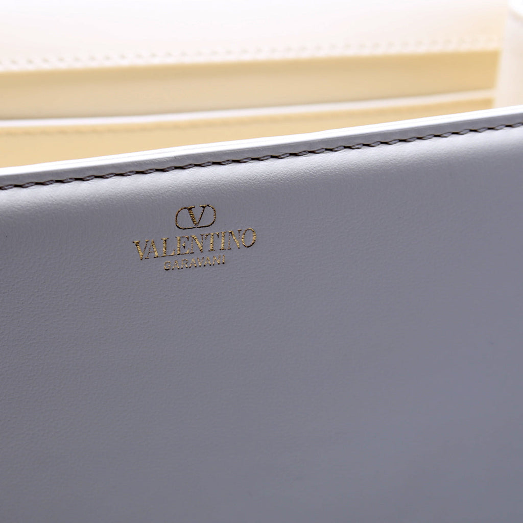 Loco V Logo Calfskin Flap Shoulder Bag