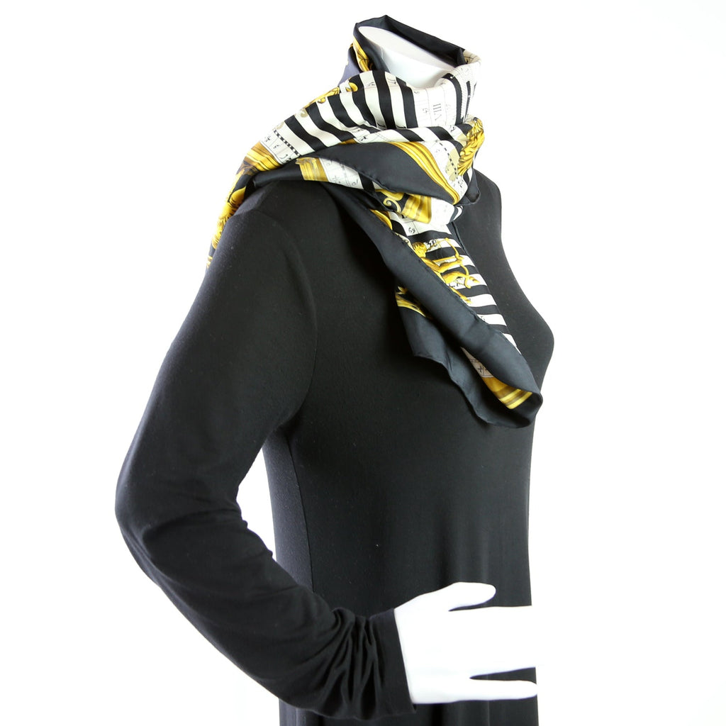 Dies Et Hore 90CM Silk Scarf