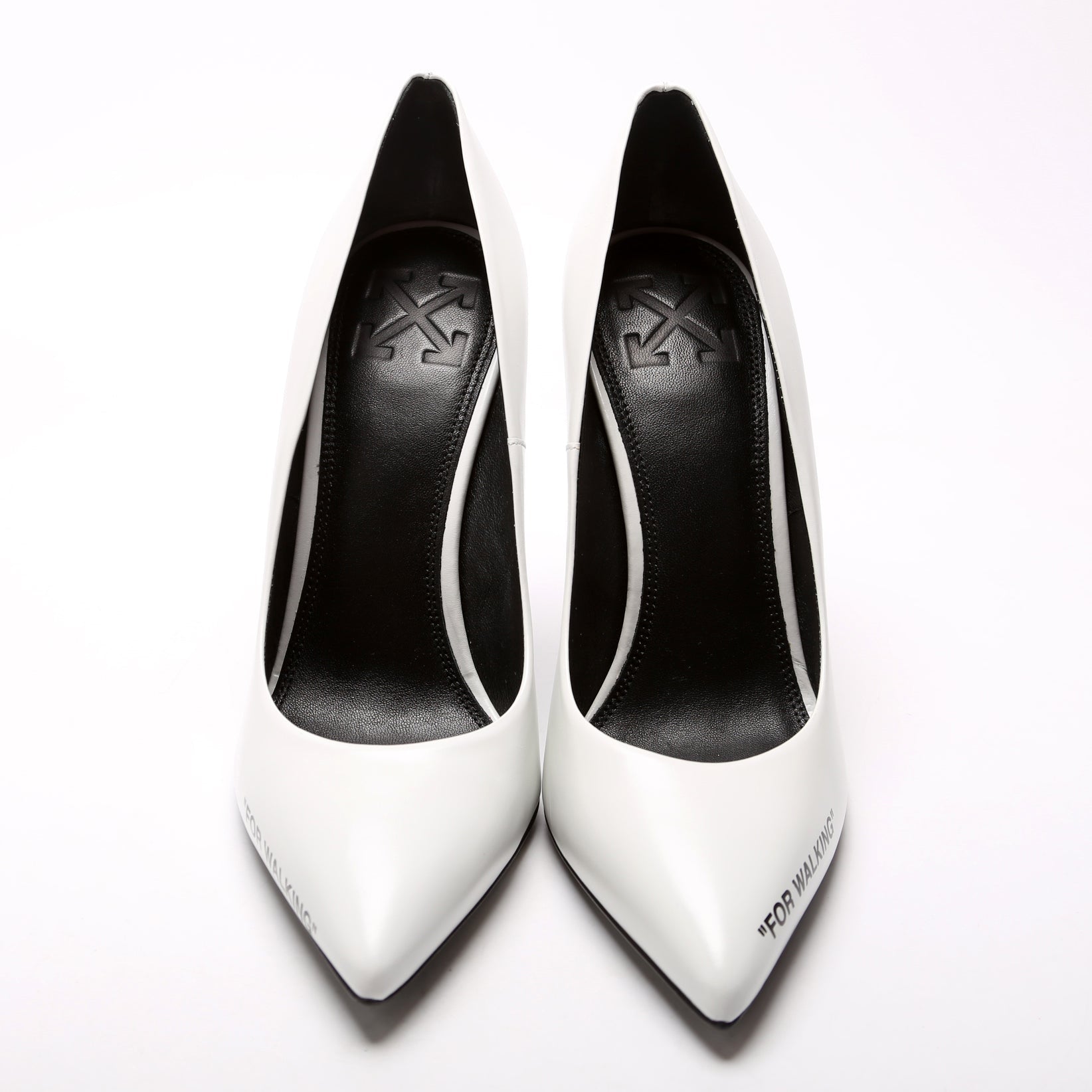 "For Walking" Pumps Size 38