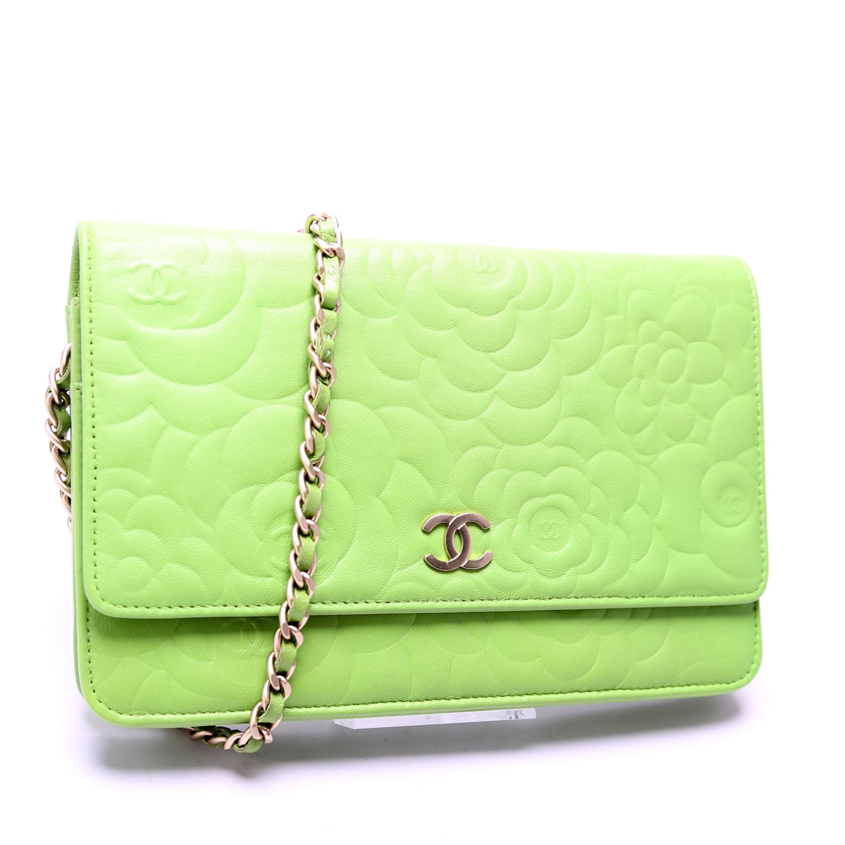 Camellia Embossed WOC 17M