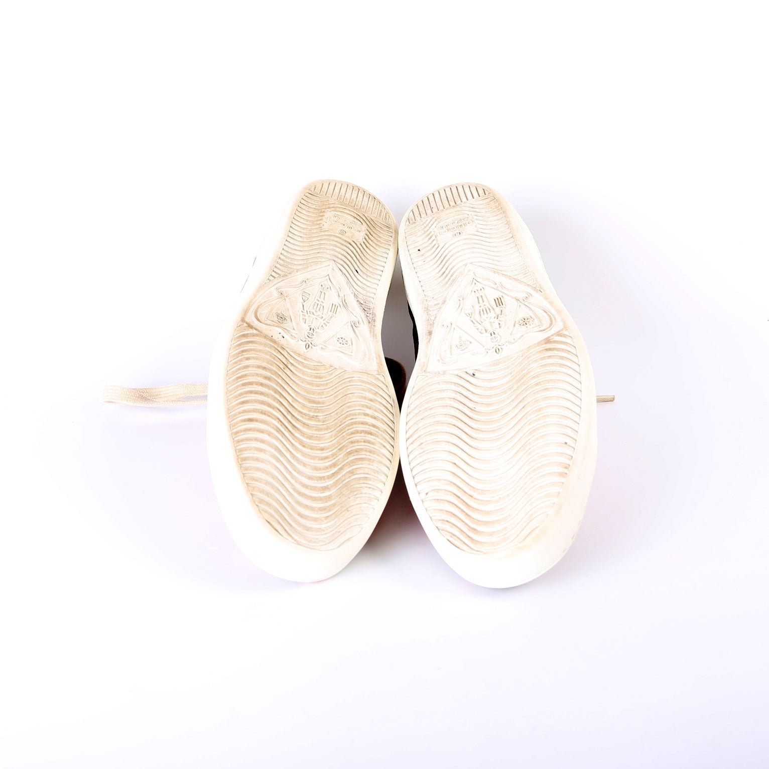 Gucci Ace GG Supreme Apple Valentine's Day Sneakers Size 38