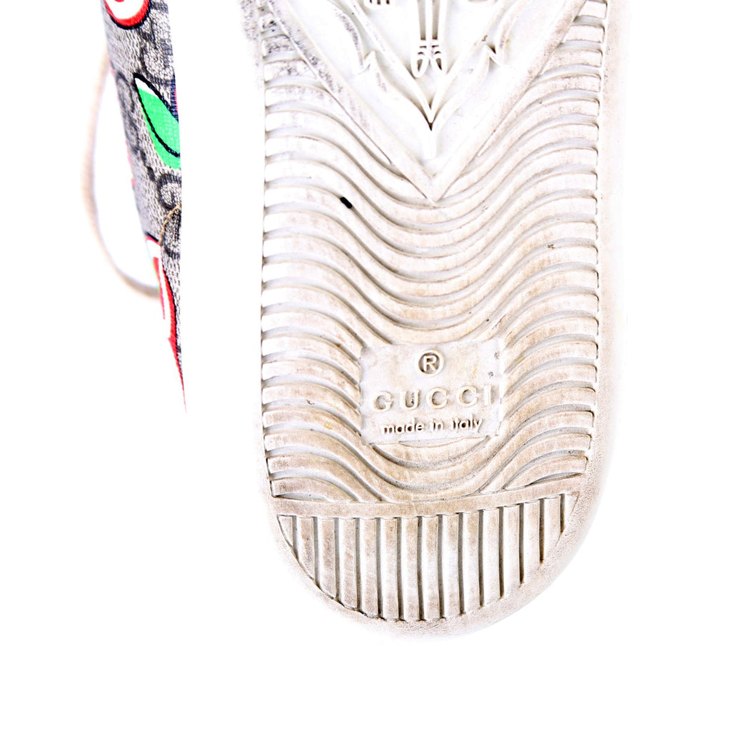 Gucci Ace GG Supreme Apple Valentine's Day Sneakers Size 38