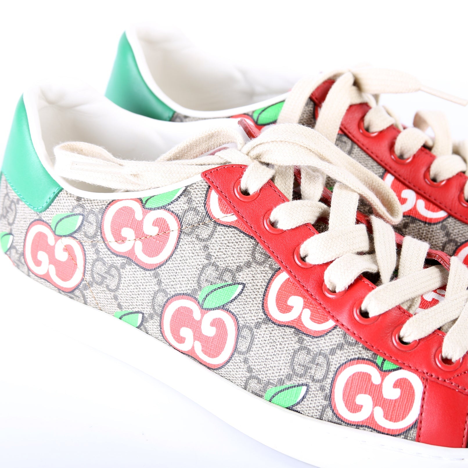 Gucci Ace GG Supreme Apple Valentine's Day Sneakers Size 38