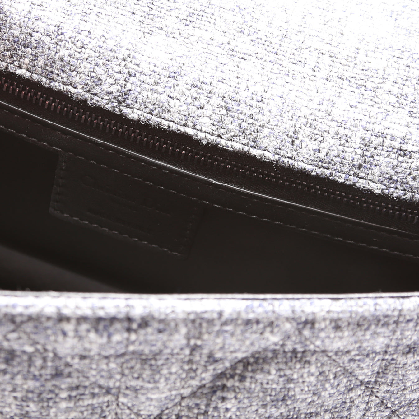 HOLD Caro Medium Linen Macrocannage