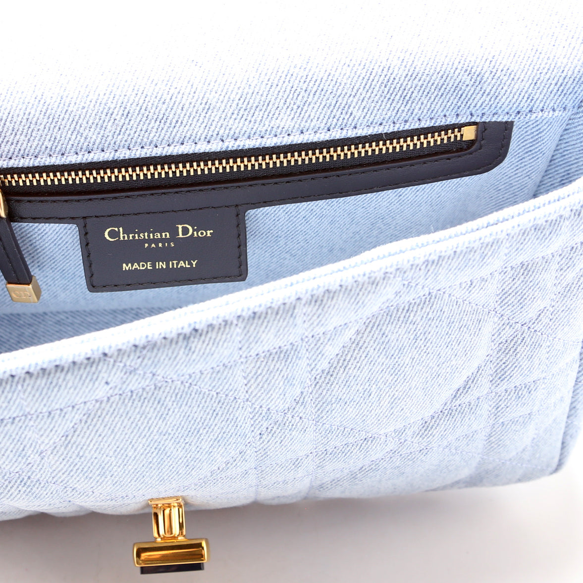 Caro Medium Denim Macrocannage Blue