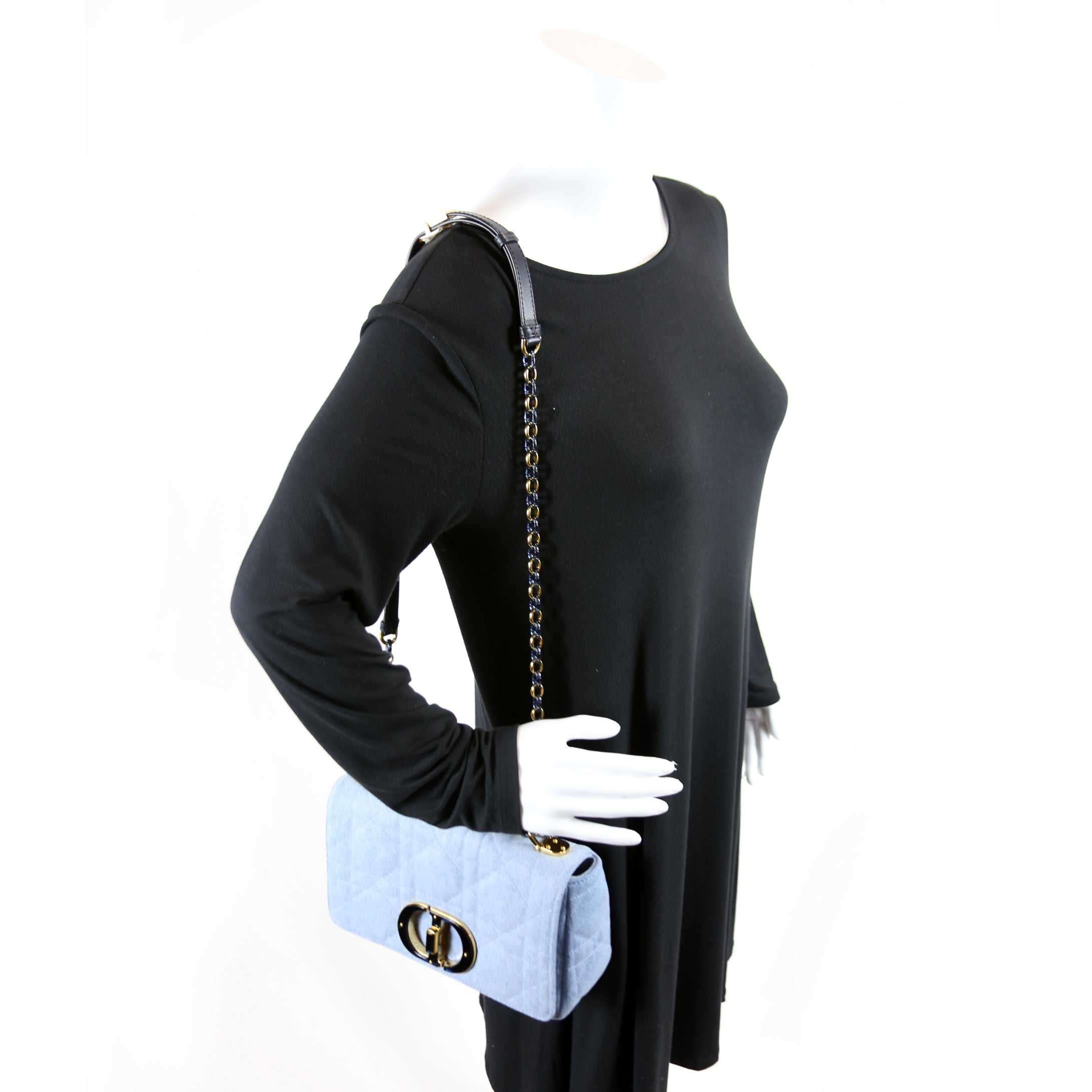 Caro Medium Denim Macrocannage Blue