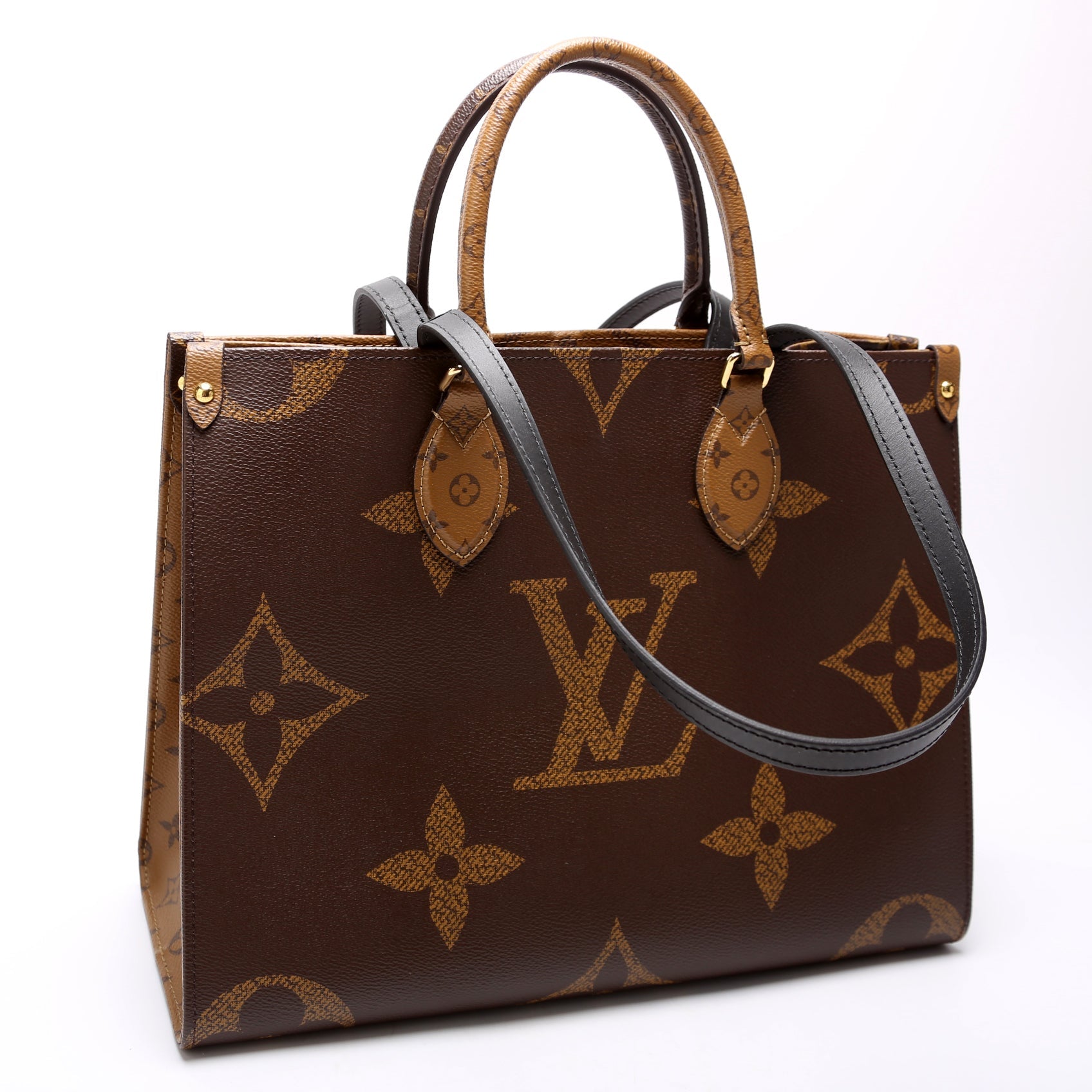 ONTHEGO MM Reverse Monogram